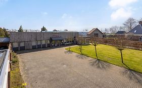 Hunzego Hotel
